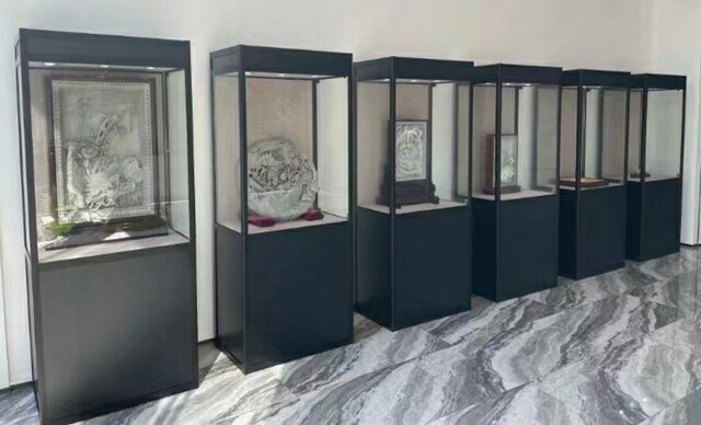 �����^��ɫ�������U-չʾ����⹤�S